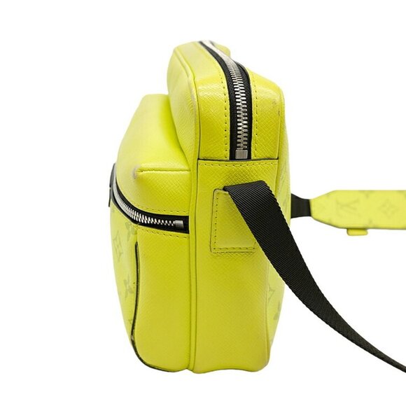 LOUIS VUITTON Yellow Leather Hobo Bag - Picture 5 of 16